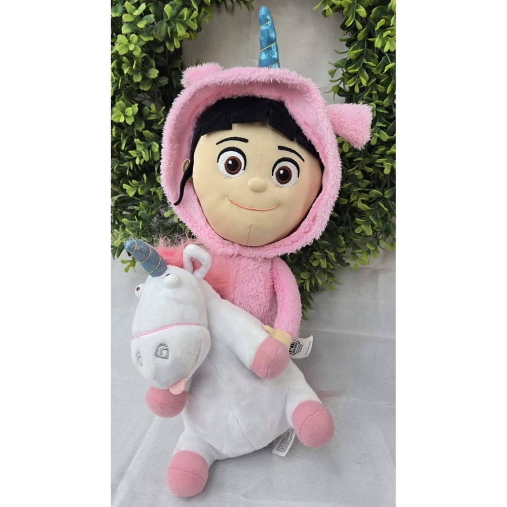 Universal Studios Despicable Me Minion Mayhem Agnes holding Fluffy the Unicorn